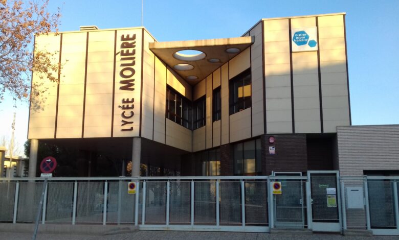 إشعار بوجود قنبلة يُغلق مدارس بسرقسطة